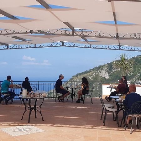 Le Marelle Hotel Furore Exterior foto