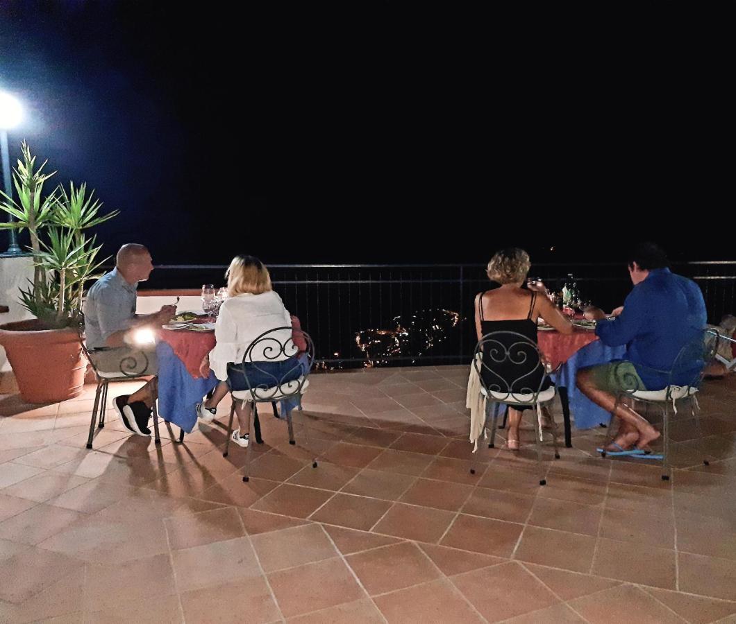 Le Marelle Hotel Furore Exterior foto