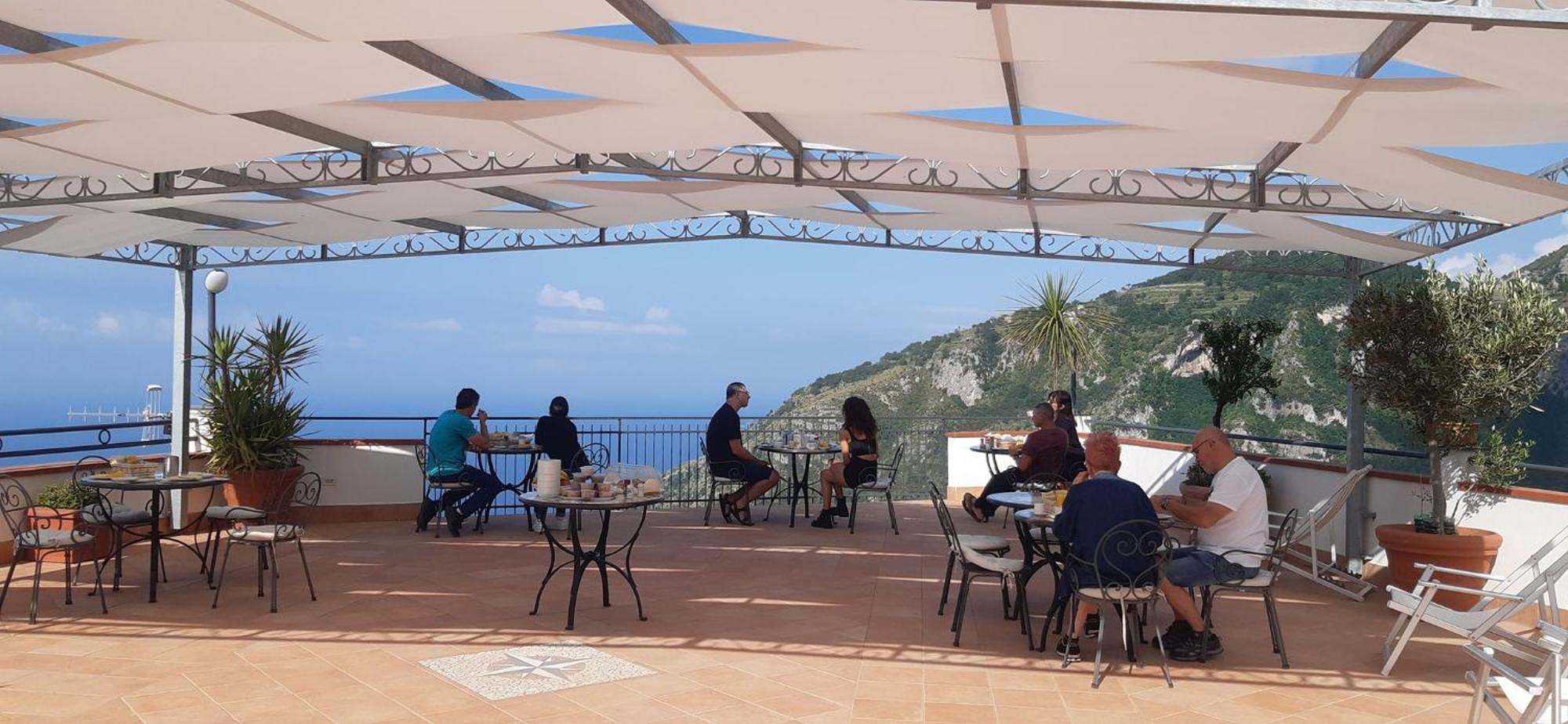 Le Marelle Hotel Furore Exterior foto