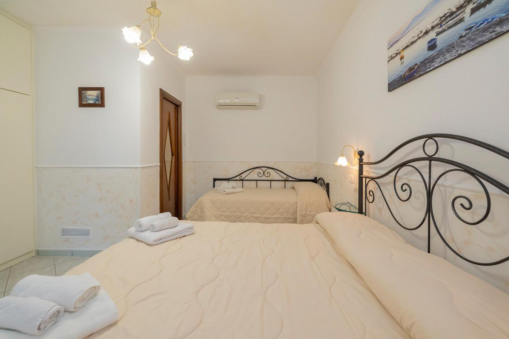 Le Marelle Hotel Furore Cameră foto